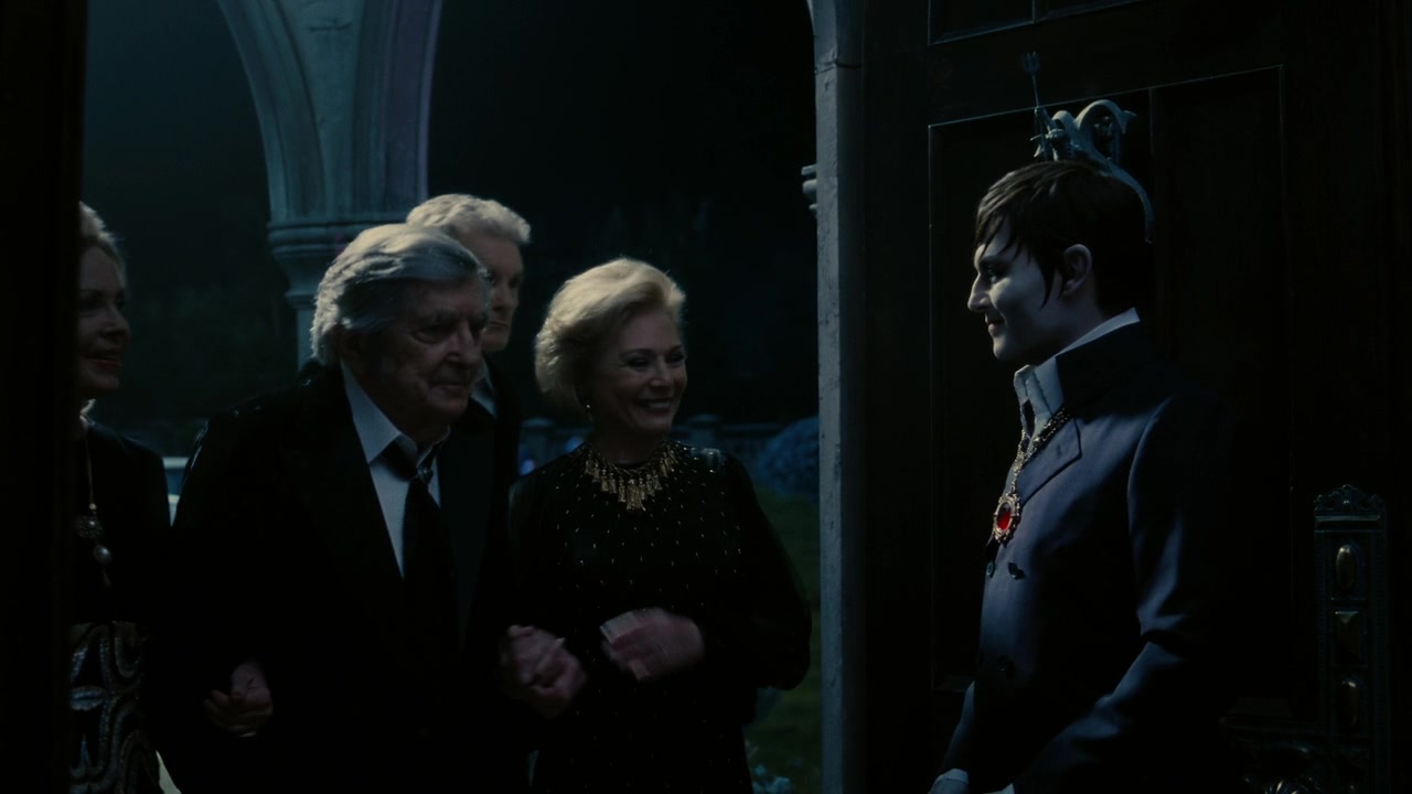 Dark Shadows (2012) Review