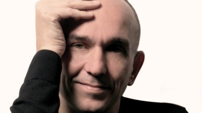 Molyneux Keeps ‘Em Coming