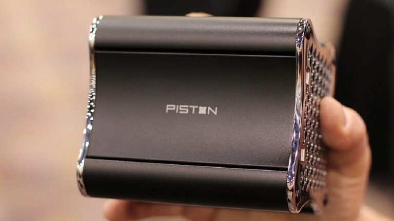 Steam box graces CES 2013