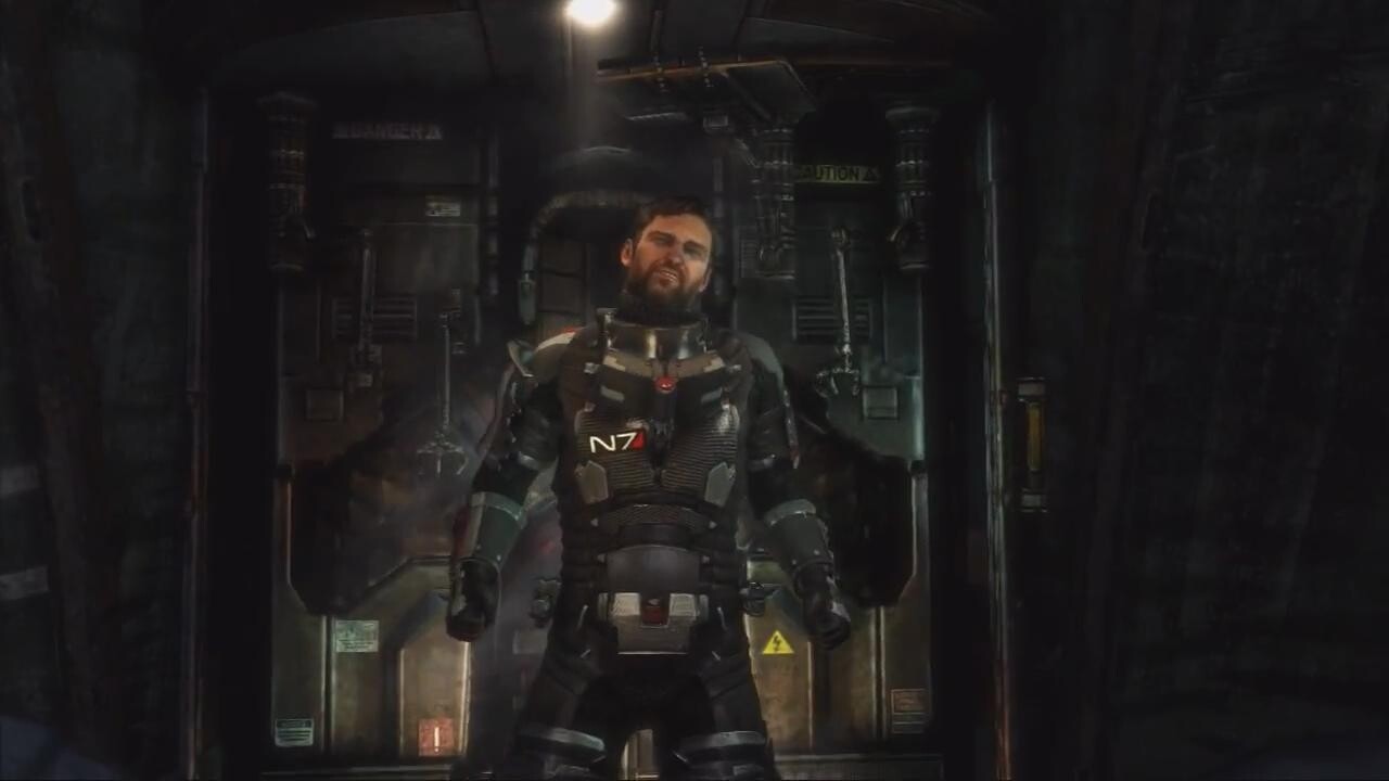 Mass Effect N7 in Dead Space 3 - 2013-01-21 19:42:20