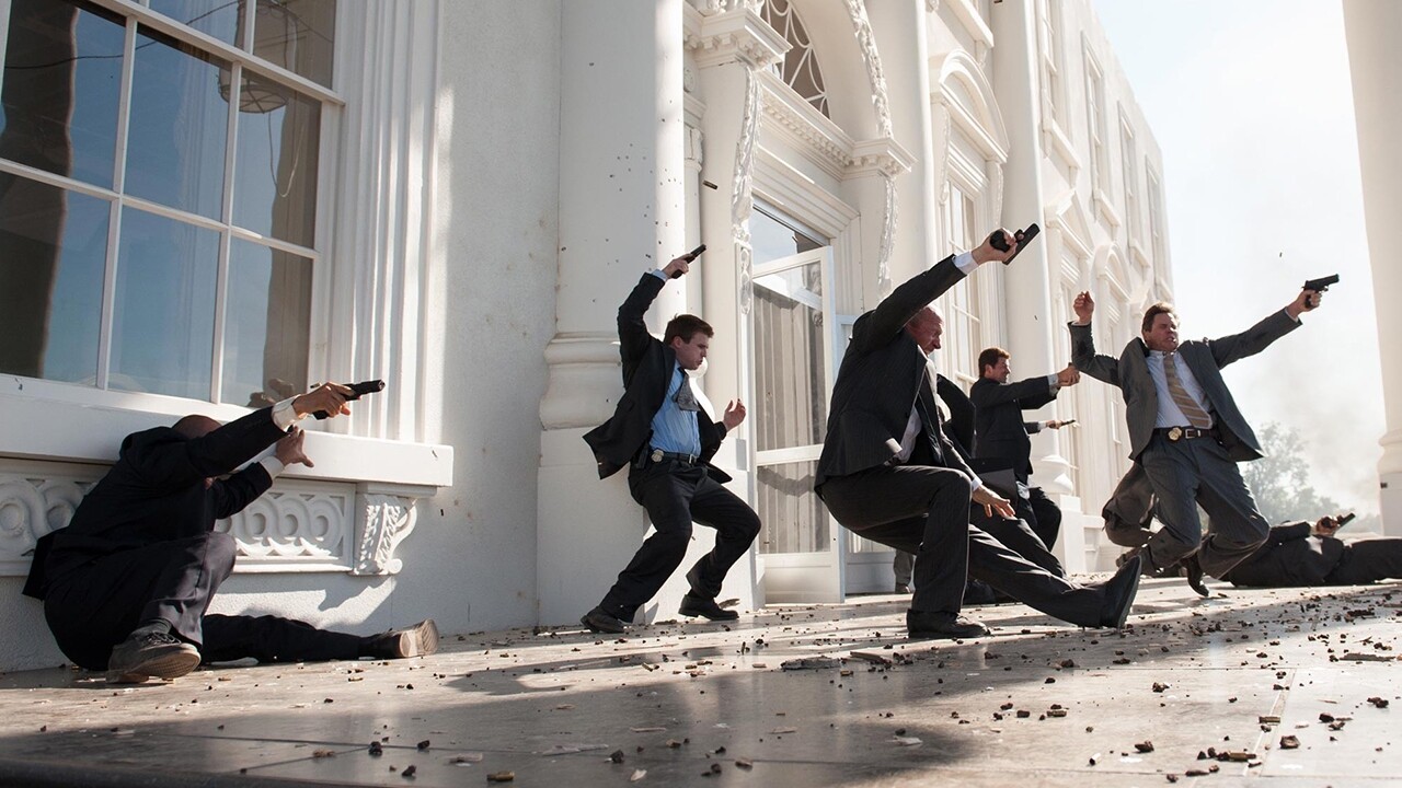 Olympus Has Fallen (2013) Review 5