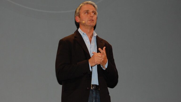 John Riccitiello to step down as EA CEO