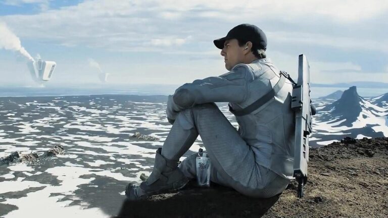 Oblivion (2013) Review