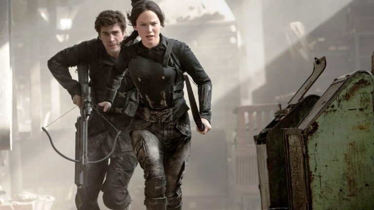 The Hunger Games: Mockingjay Part 1 (2014) Review