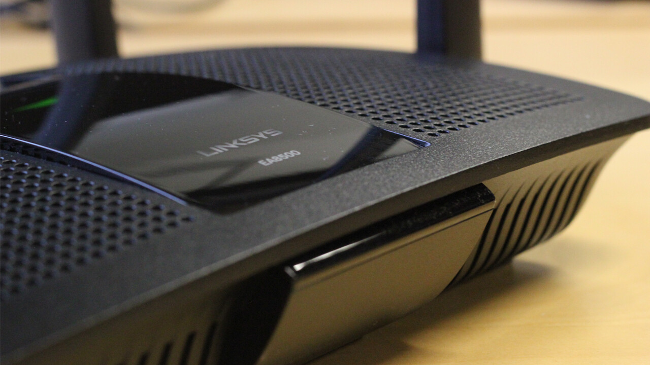 Linksys EA8500 Router (Hardware) Review 1