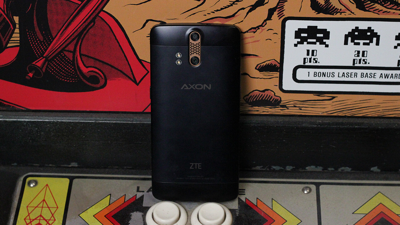 Zte-Axon-Image7