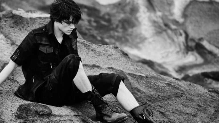 New Final Fantasy XV clothing line by Roen