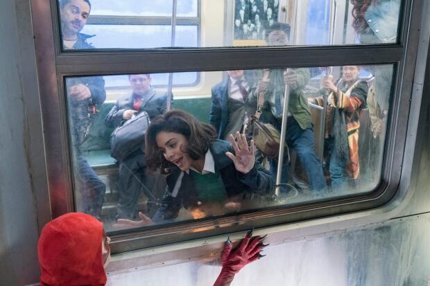 The First Trailer For Dc/Nbc’s “Powerless” Leaked 1