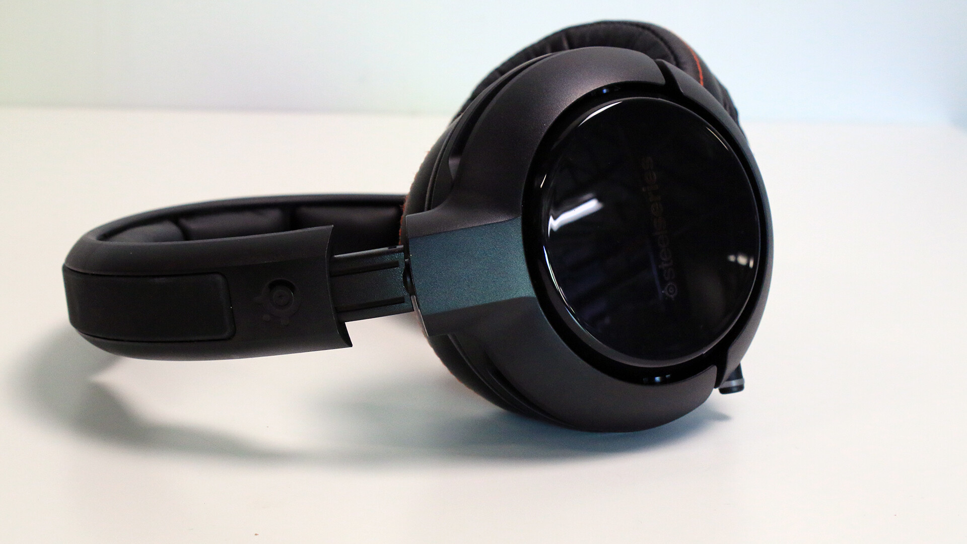 Steelseries Siberia 800 Gaming Headset (Hardware) Review 2
