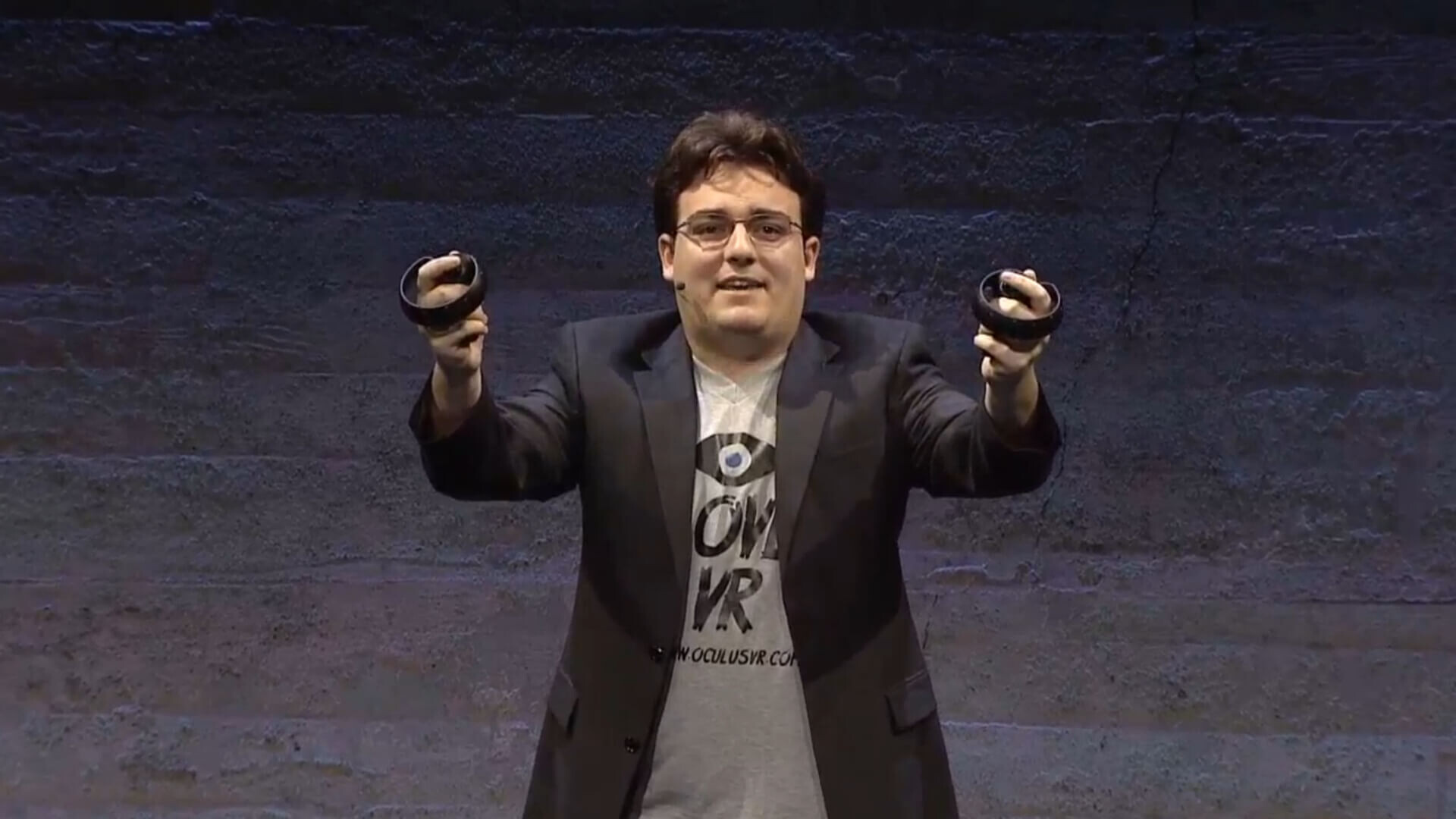 Palmer Luckey Sheds Light on Trump Meme Funds, Dispute Arises 3