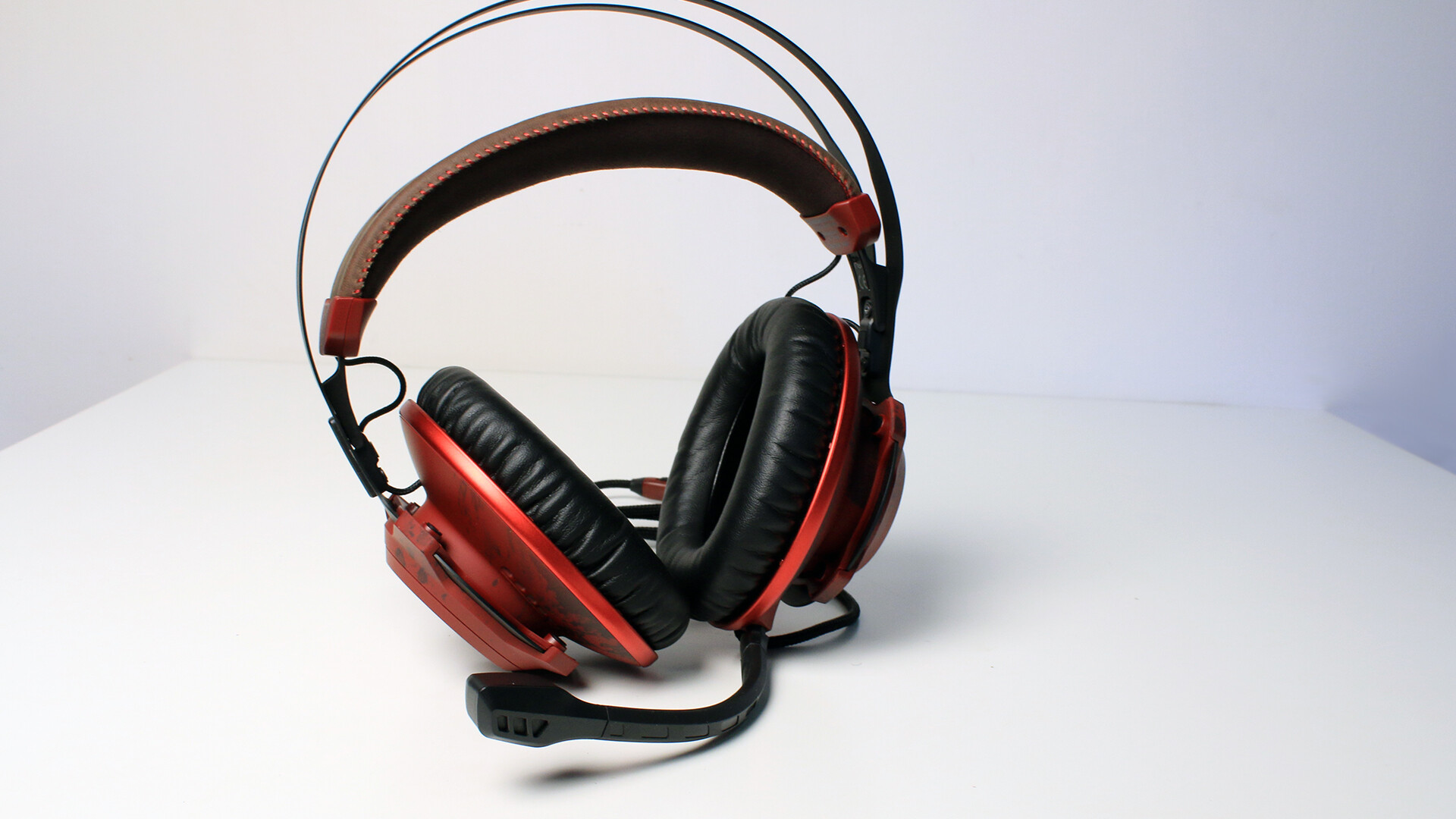 HyperX CloudX Revolver Gears of War (Headset) Review CGMagazine