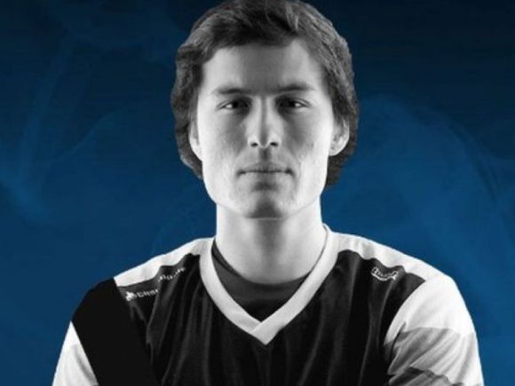 Pro Call of Duty Player Phillip 'PHiZZURP' Klemenov Dies After Tragic Car Accident 6