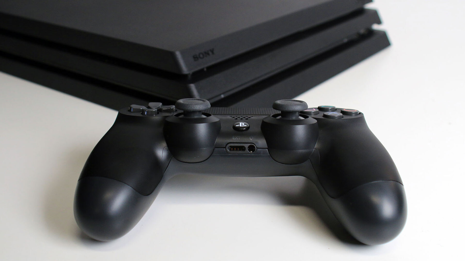 PlayStation 4 Pro Sales Are Down, 3DS Up in Japan