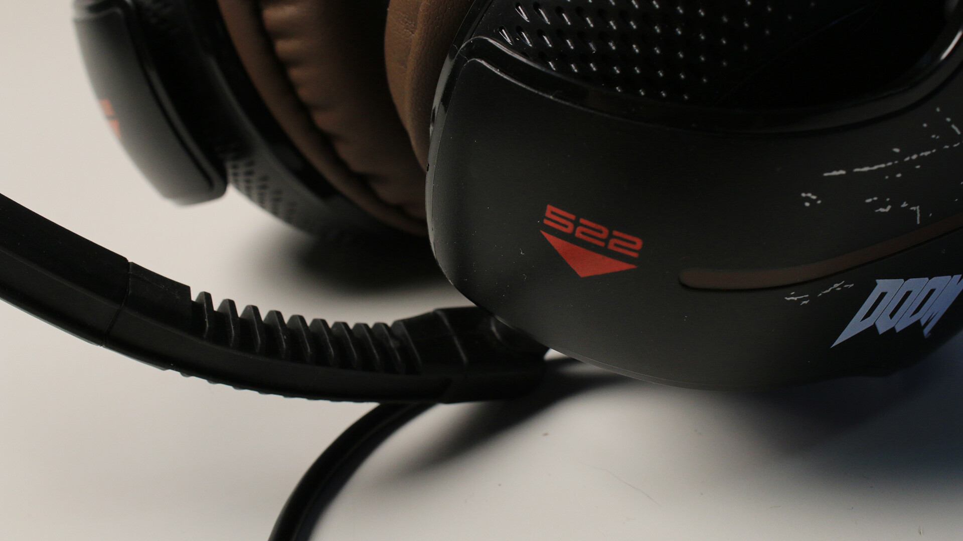 Thrustmaster Headset 300CPX Doom Edition (Hardware) Review 1