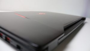 Asus GL702M Gaming Notebook (Hardware) Review 4