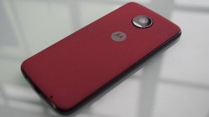 Motorola Moto Z2 Play (Smartphone) Review 2