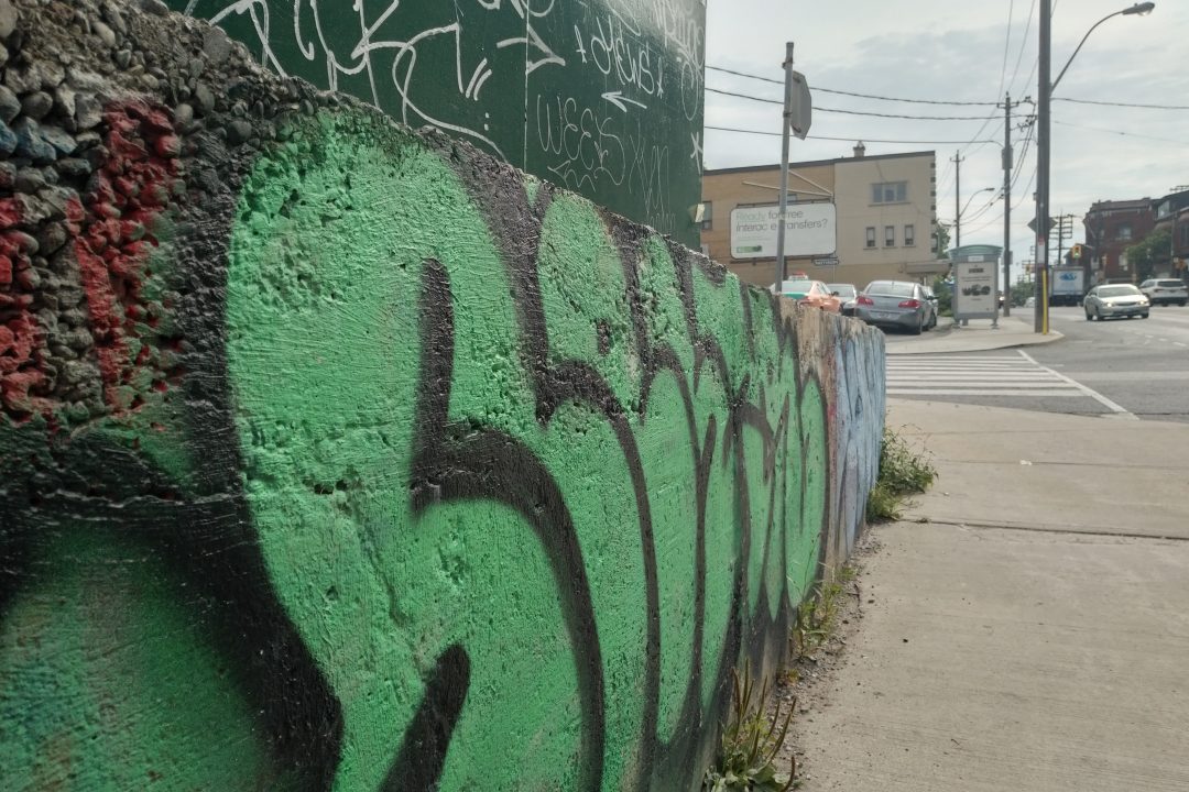 Blackberry Keyone Smartphone Review - Hits The Right Buttons 7