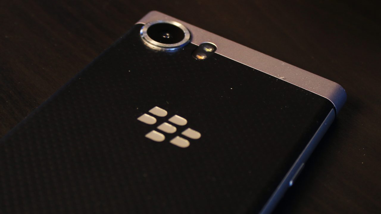 BlackBerry Targets Facebook, Instagram And WhatsApp For Infringing Messaging Property