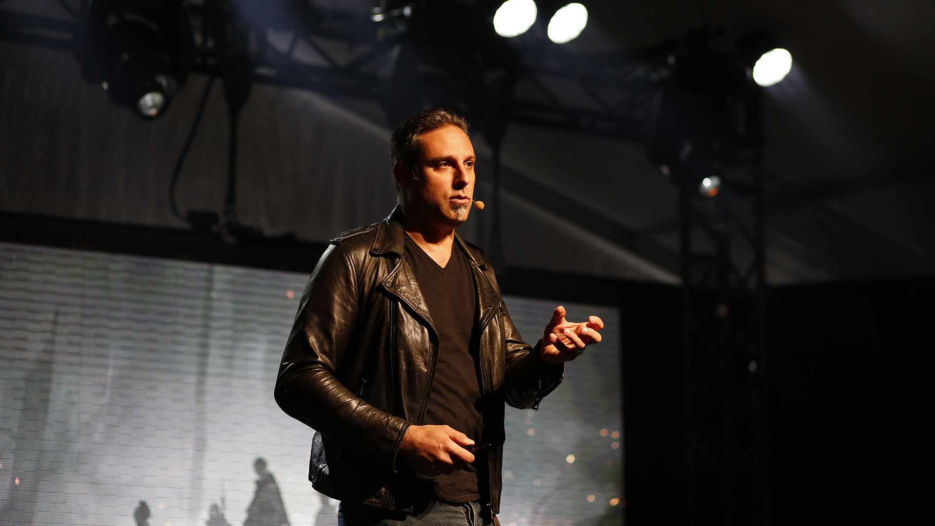 The Mind Of A World Creator The Mind Of A World Creator - An Interview With Alexandre Amancio 7
