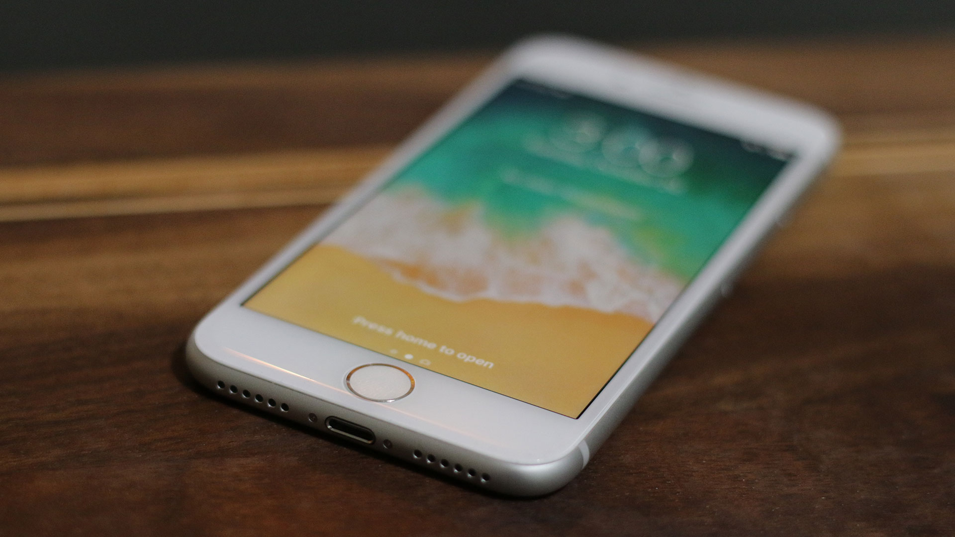 Iphone 8 Review—A Safe, Well Crafted Flagship 1