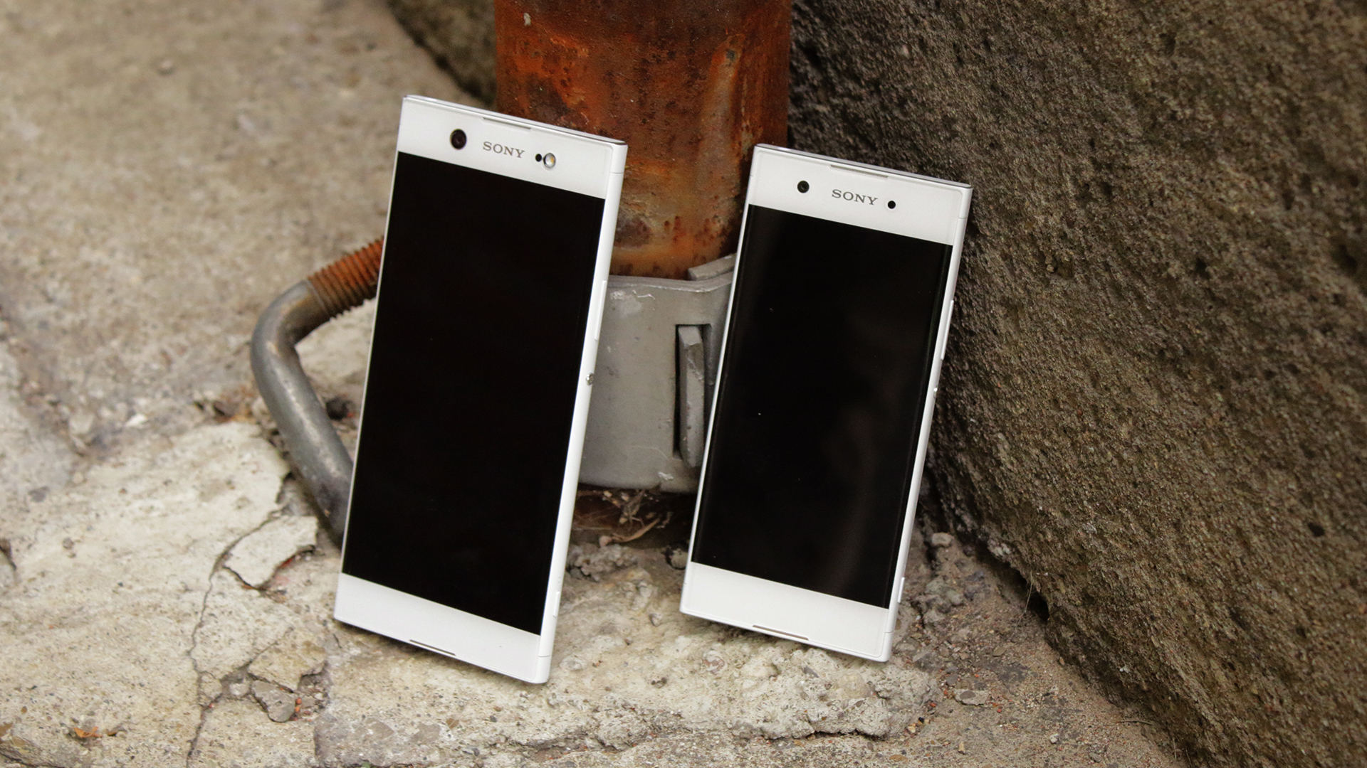 Title: Sony Xperia XA1 and XA1 Ultra (Smartphone) Review – Far From the Best Experience 4