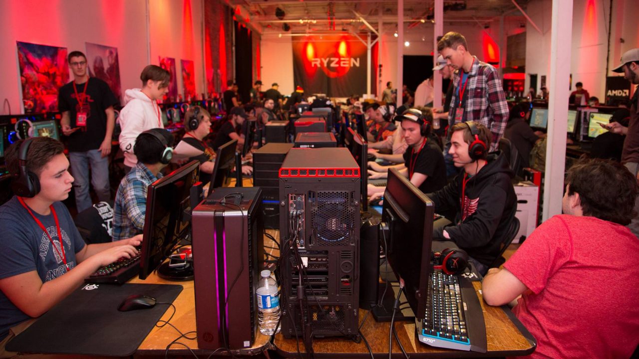 Amd Extravalanza Descends On Toronto 1
