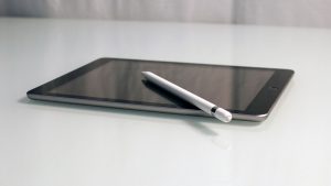 Apple iPad 2018 (Hardware) Review 2