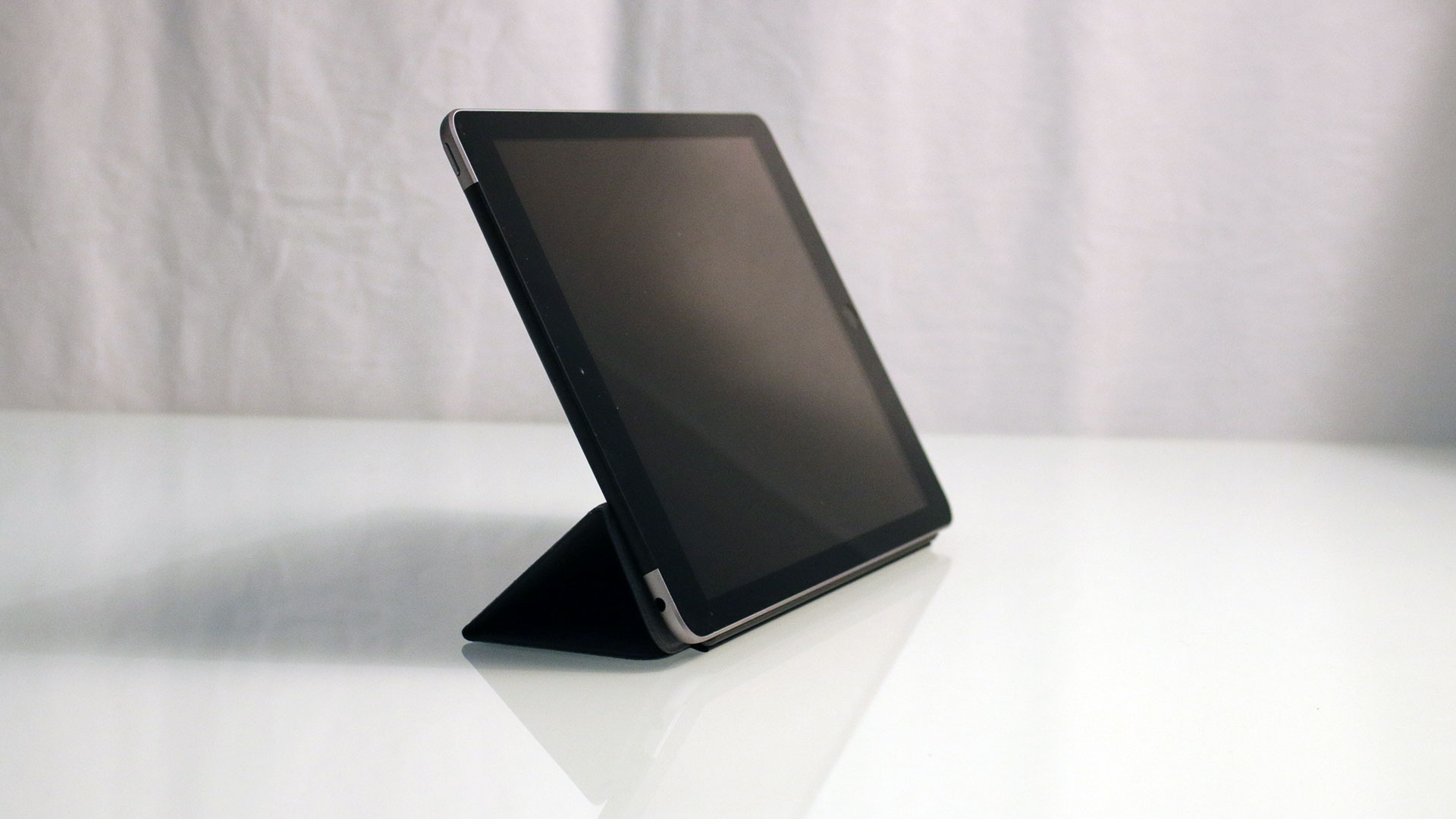 Apple iPad 2018 (Hardware) Review The Gateway Tablet