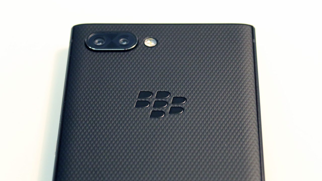 Blackberry Key 2 (Smartphone) Review 6