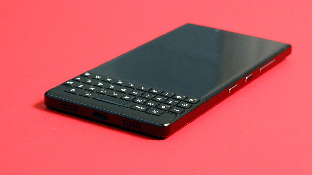 Blackberry Key 2 (Smartphone) Review 7