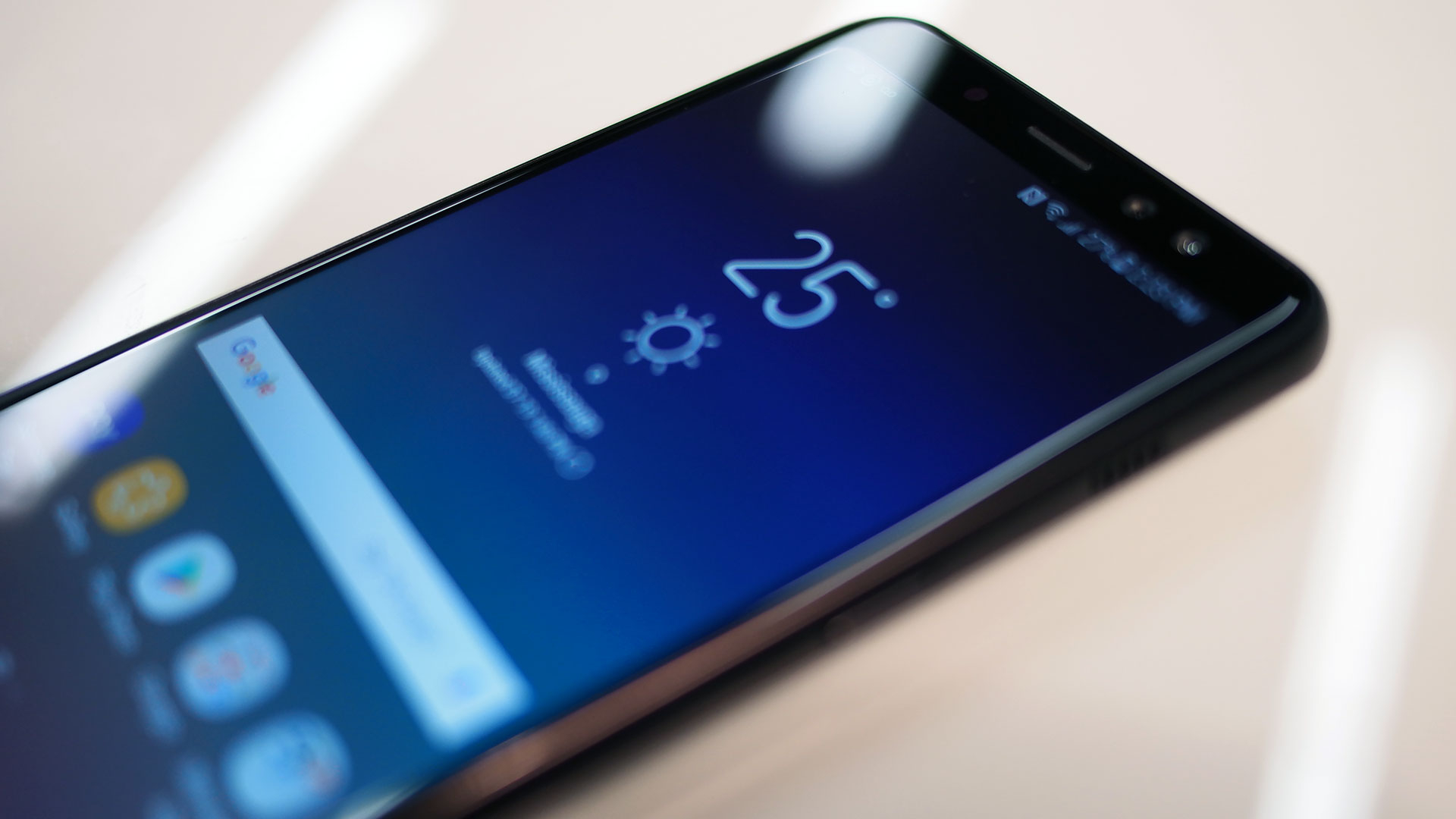 Samsung Galaxy A8 (2018) Review 5