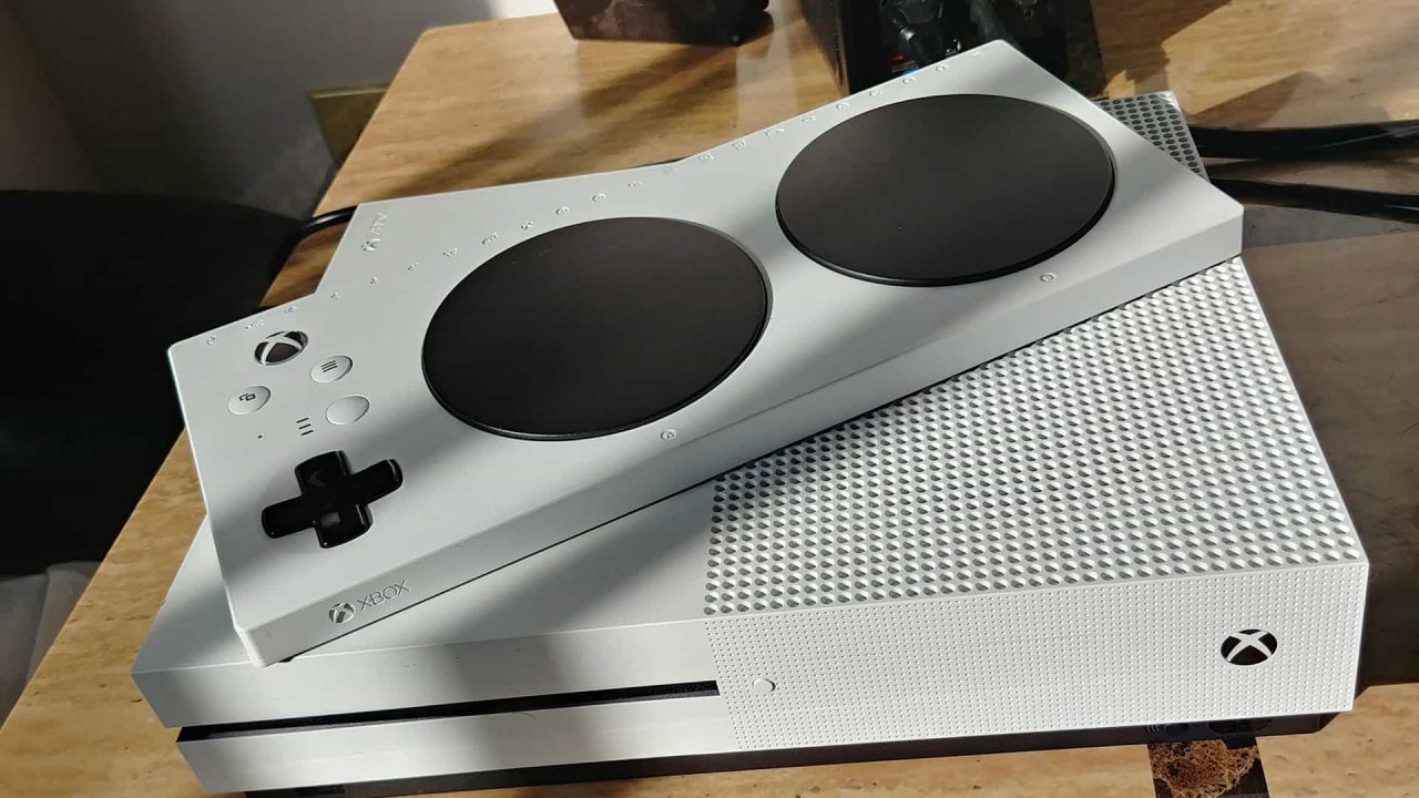 Xbox One Adaptive Controller Review 4