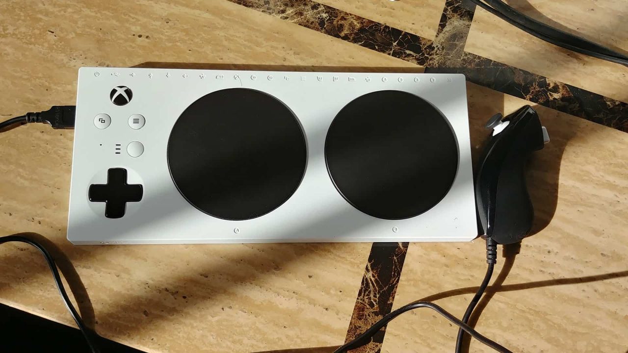 Xbox One Adaptive Controller Review 4