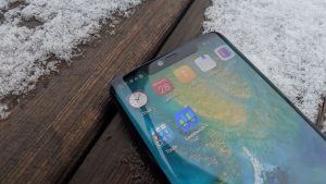 Huawei Mate 20 Pro (Smartphone) Review 3