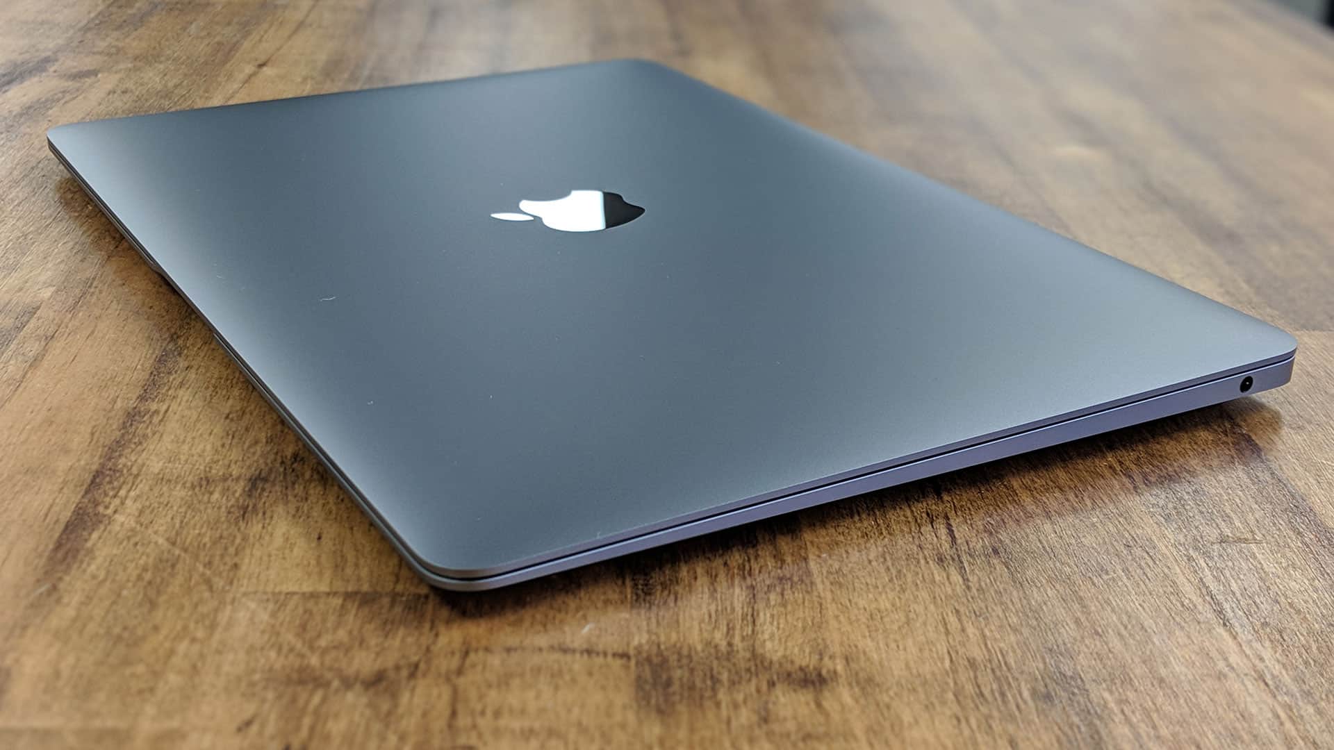 Apple Macbook Air (2018) Review - The Original Ultrabook is Back