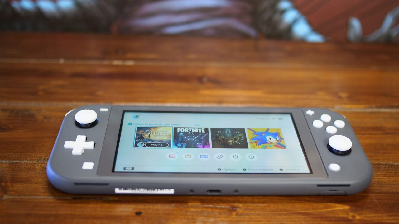 Nintendo Switch Lite Review 5