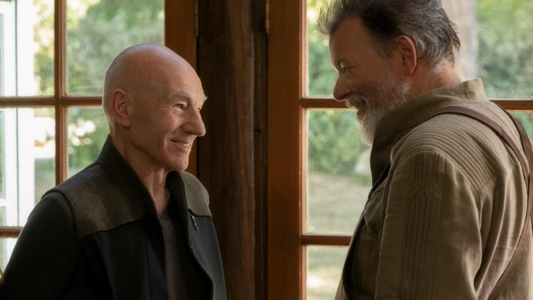 Picard Arrives January, Drops New Trailer