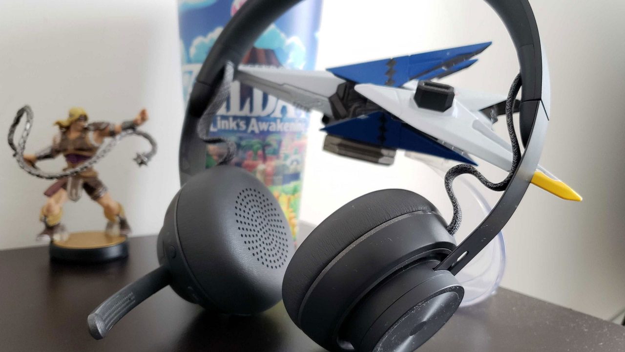 Logitech Zone Wireless Headset Review 3