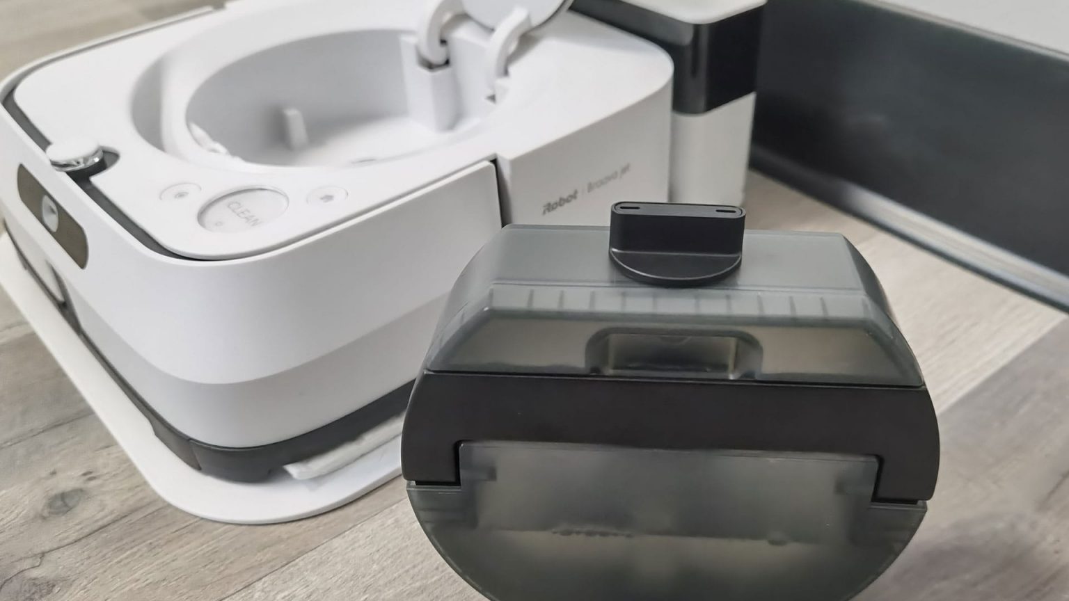 iRobot Braava Jet m6 Review