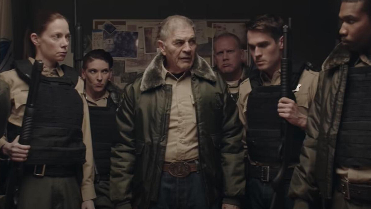 The Wolf of Snow Hollow (2020) Review 3
