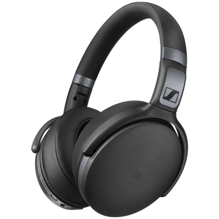 Top 5 Audio Headsets to Give Your Friends (or Your Greedy Self) This Holiday