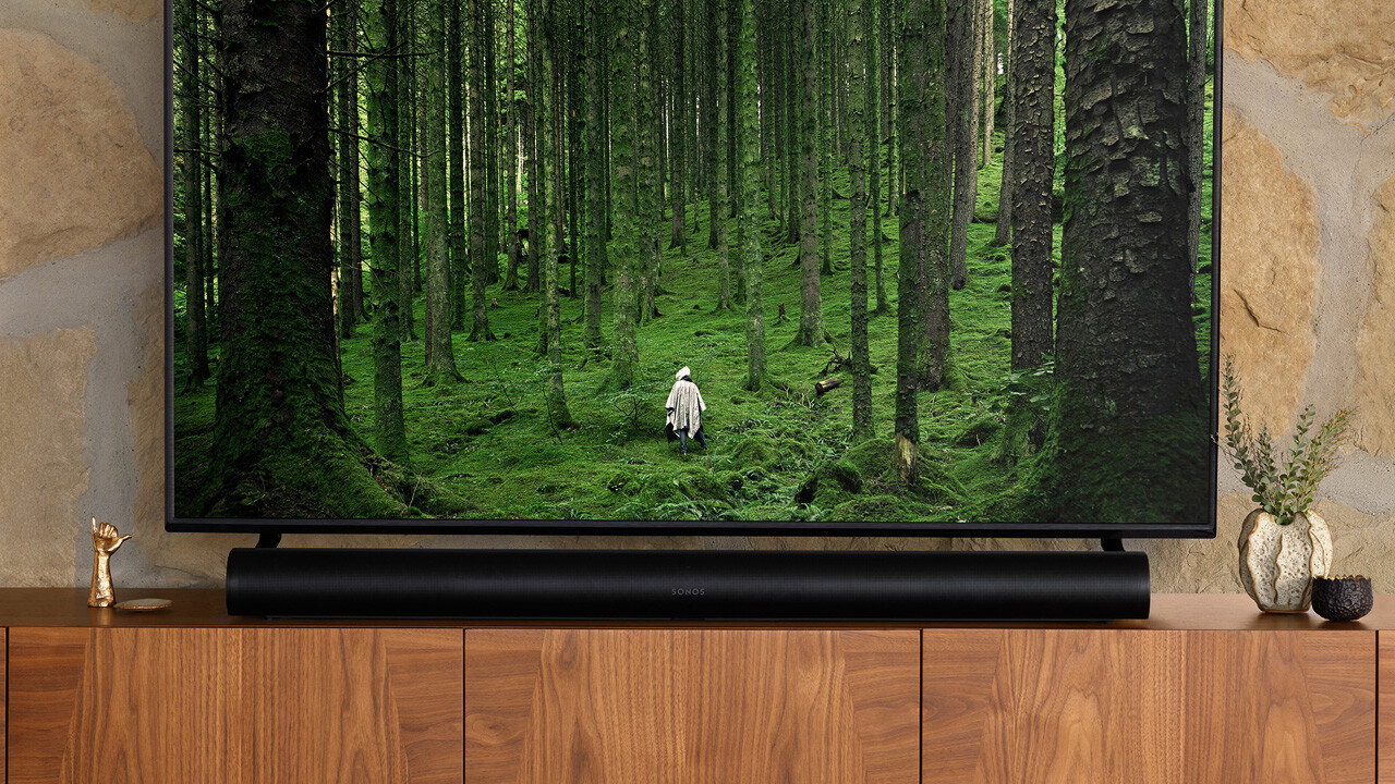 8 Tech Gifts for the Movie Lovers On Everyone's List 1