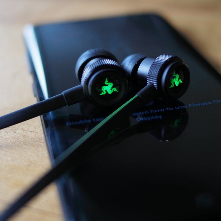 Top 5 Audio Headsets to Give Your Friends (or Your Greedy Self) This Holiday