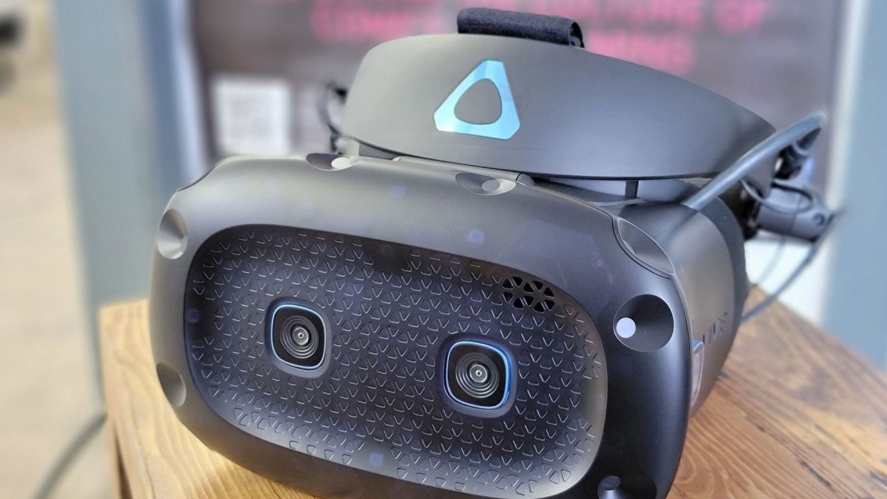 HTC Vive Cosmos Elite (VR) Review 17