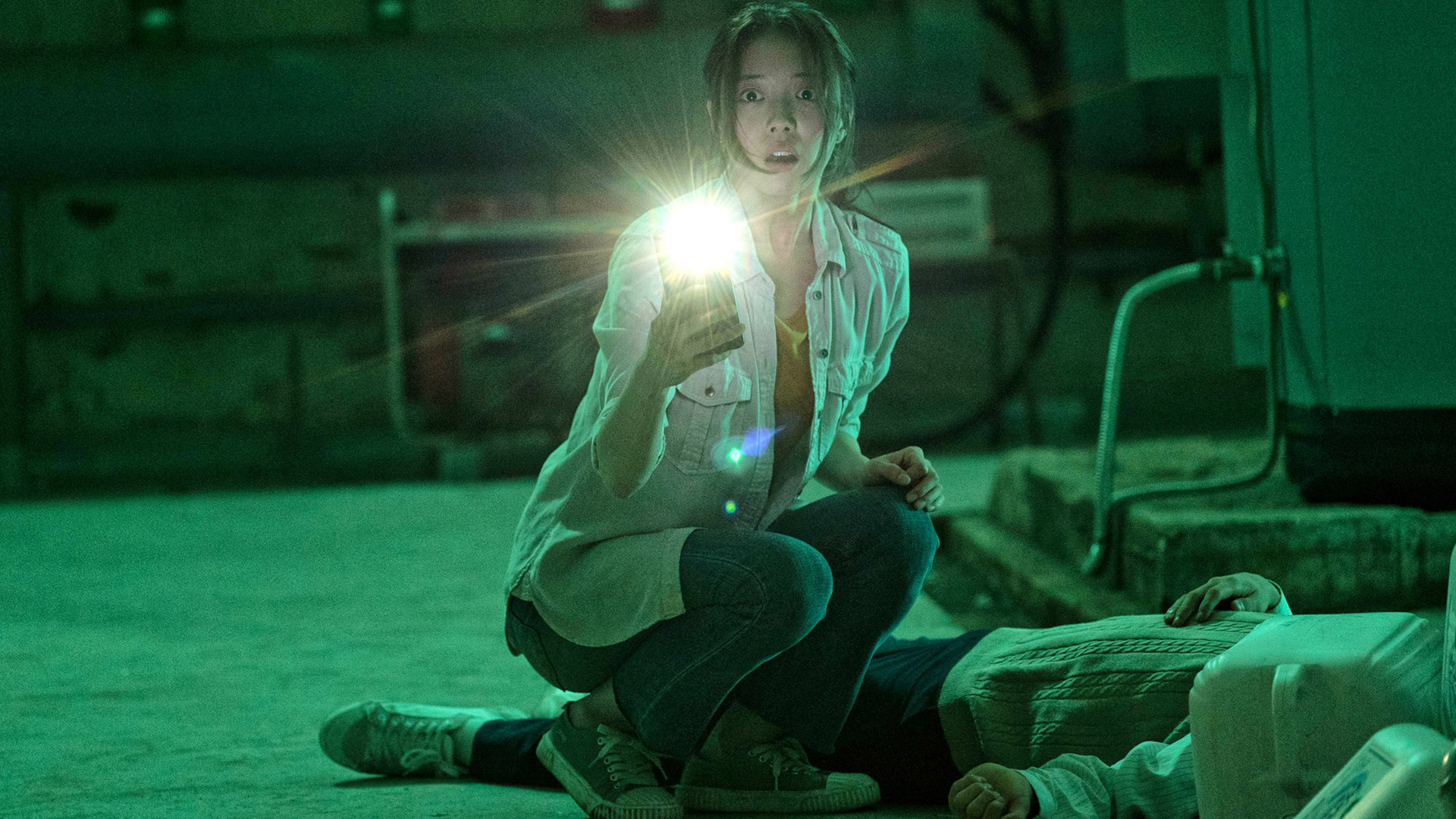 Lingering (2020) Review 4