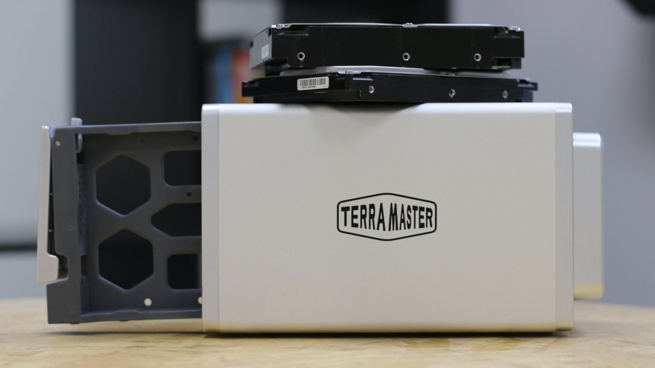 TerraMaster F2-210 Review