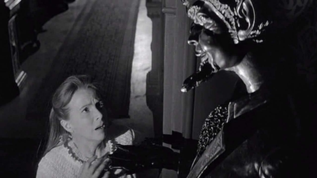 Entering Wraith'S World Of Darkness In Virtual Reality