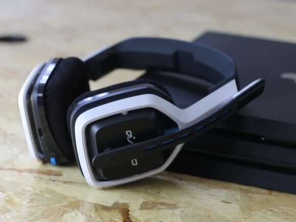 Astro A20 Wireless Headset Review 1