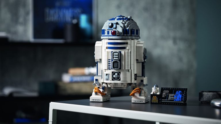 LEGO Celebrates May The Fourth With Incredibly Detailed R2-D2 Set