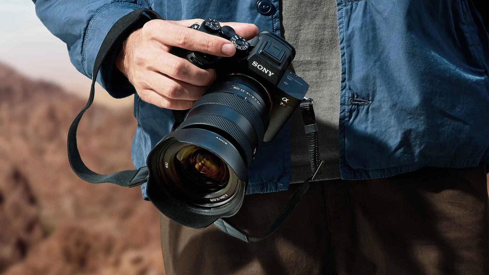Sony is All-in on Mirrorless as it drops older DSLR cameras 3